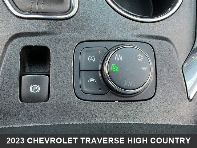 Used 2023 Chevrolet Traverse High Country image 26