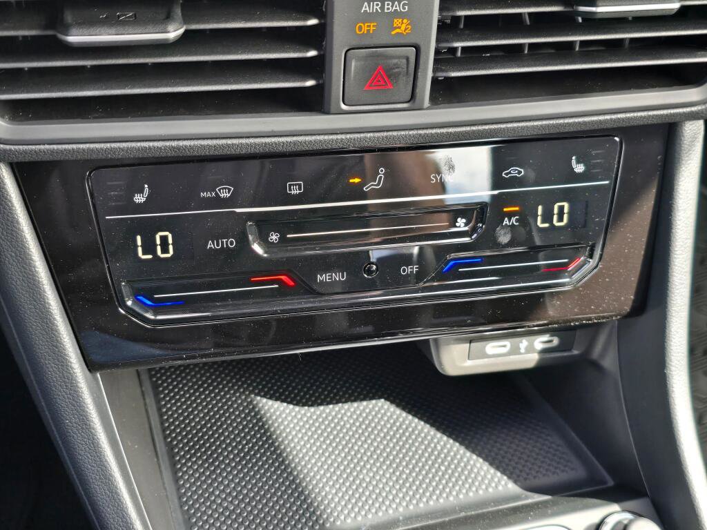 New 2026 Volkswagen Jetta Sport FWD image 30