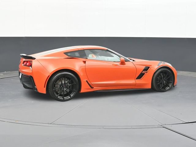 Used 2019 Chevrolet Corvette Grand Sport w/ Grand Sport Heritage Package RWD image 16