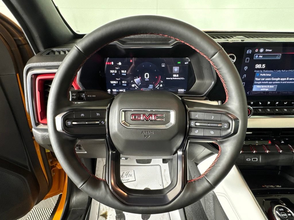 Certified 2025 GMC Canyon AT4 w/ AT4X Package AWD/4WD image 11