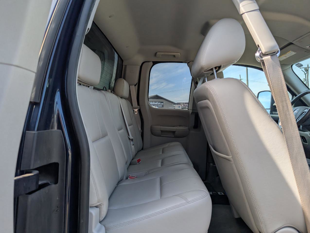 Used 2010 GMC Sierra 3500 SLT image 16