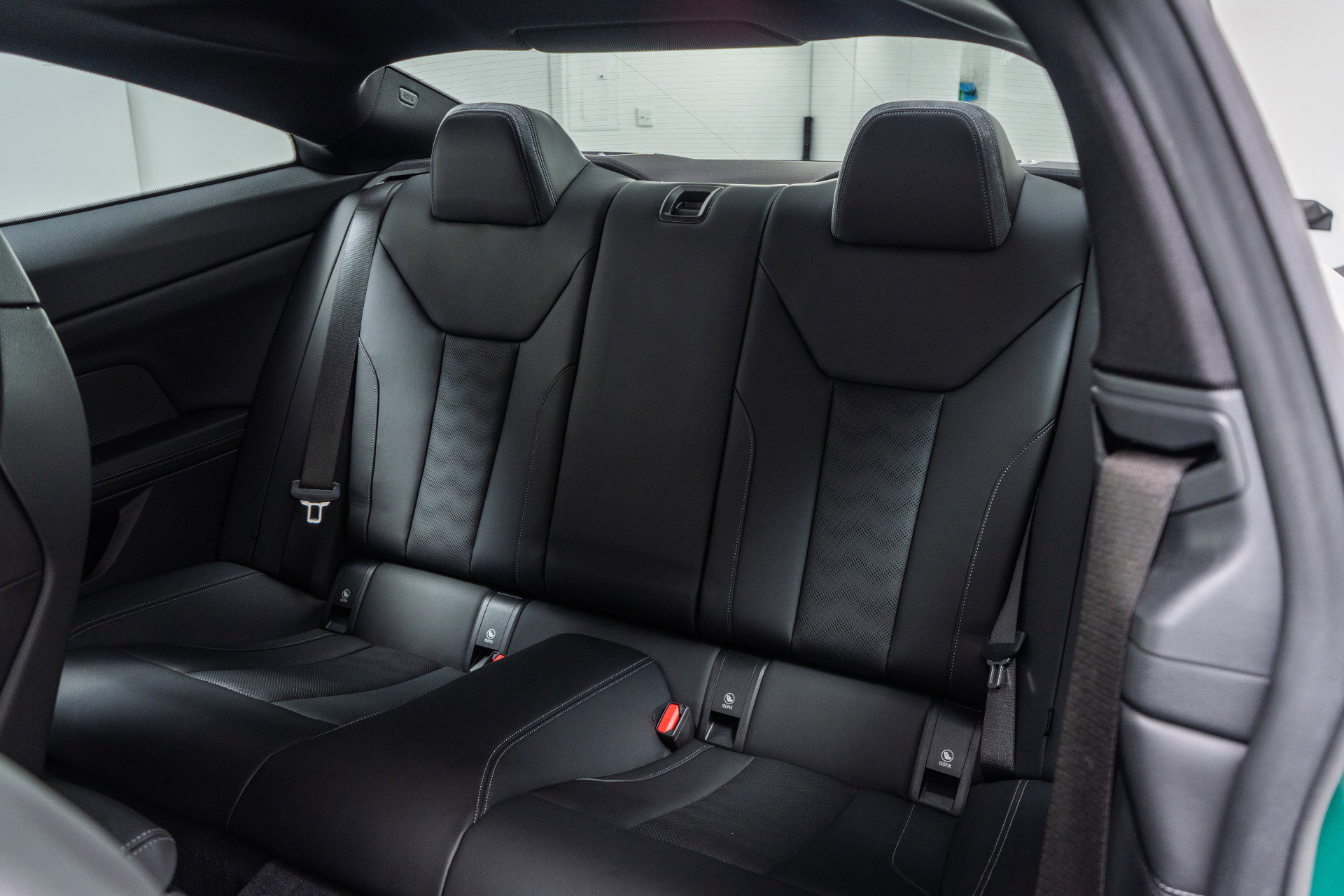 Used 2021 BMW M4 Coupe w/ Executive Package image 16