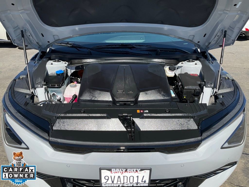 Used 2025 Kia EV6 Wind image 11