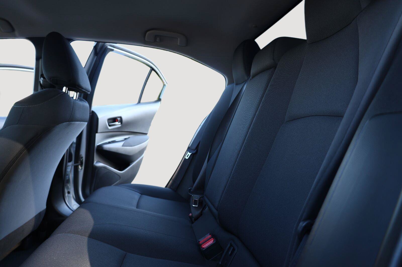 Used 2022 Toyota Corolla LE FWD image 17