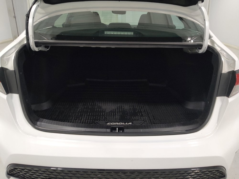 Used 2020 Toyota Corolla SE image 29