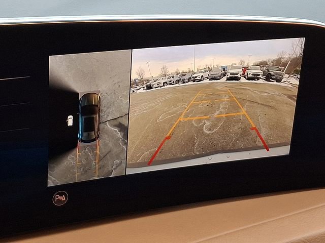 Used 2025 Cadillac XT4 Sport image 18