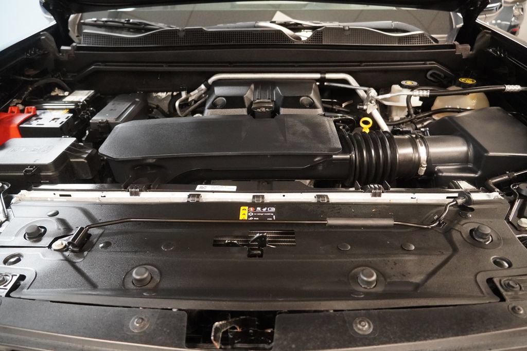 Used 2023 Chevrolet Colorado ZR2 w/ ZR2 Convenience Package III AWD/4WD image 42