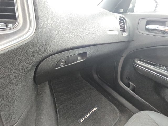 Used 2011 Dodge Charger Rallye RWD image 33