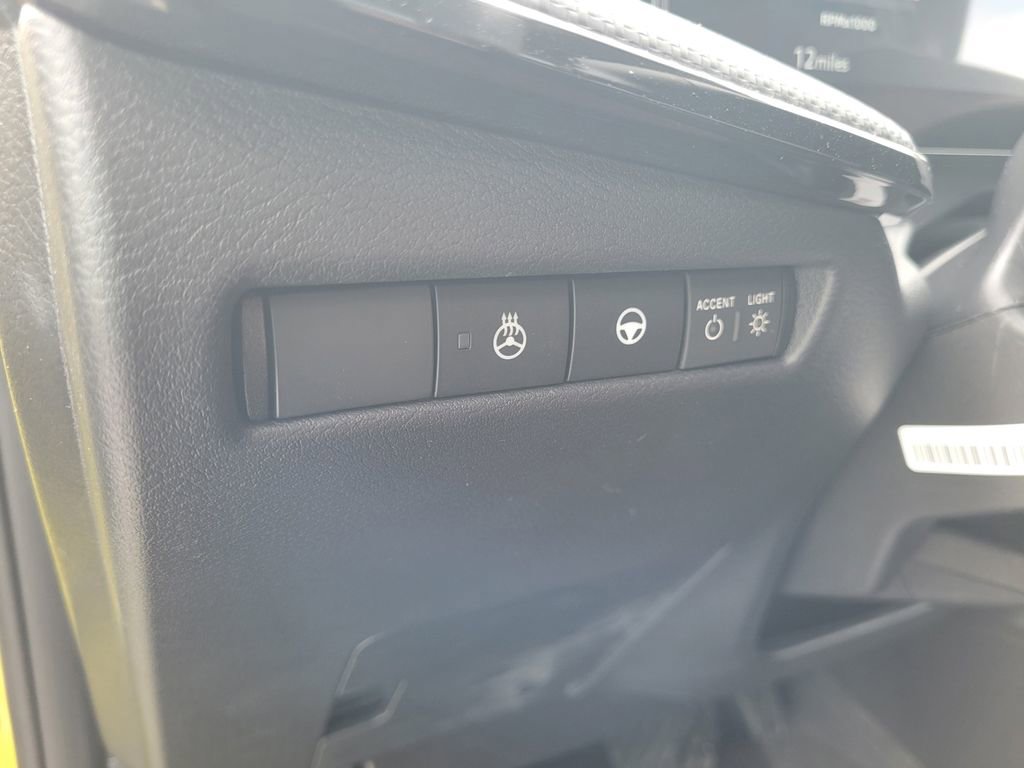 New 2026 Nissan Kicks SR w/ SR Premium Package image 17