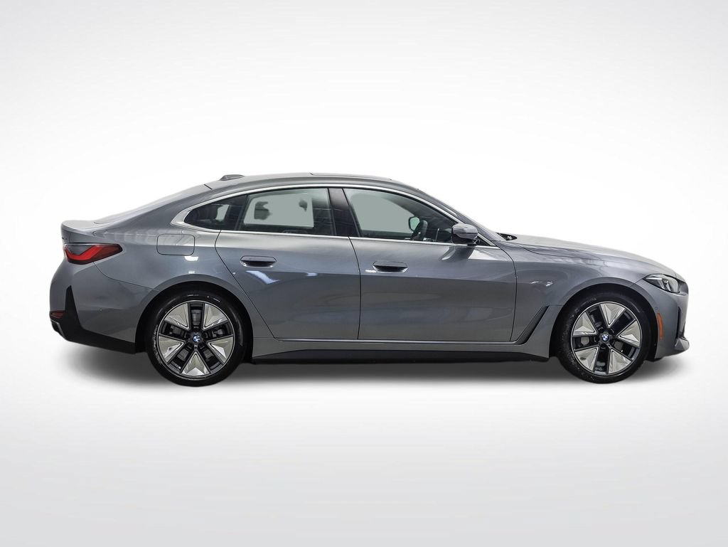 Used 2026 BMW i4 xDrive40i w/ Parking Assistance Package AWD/4WD image 6