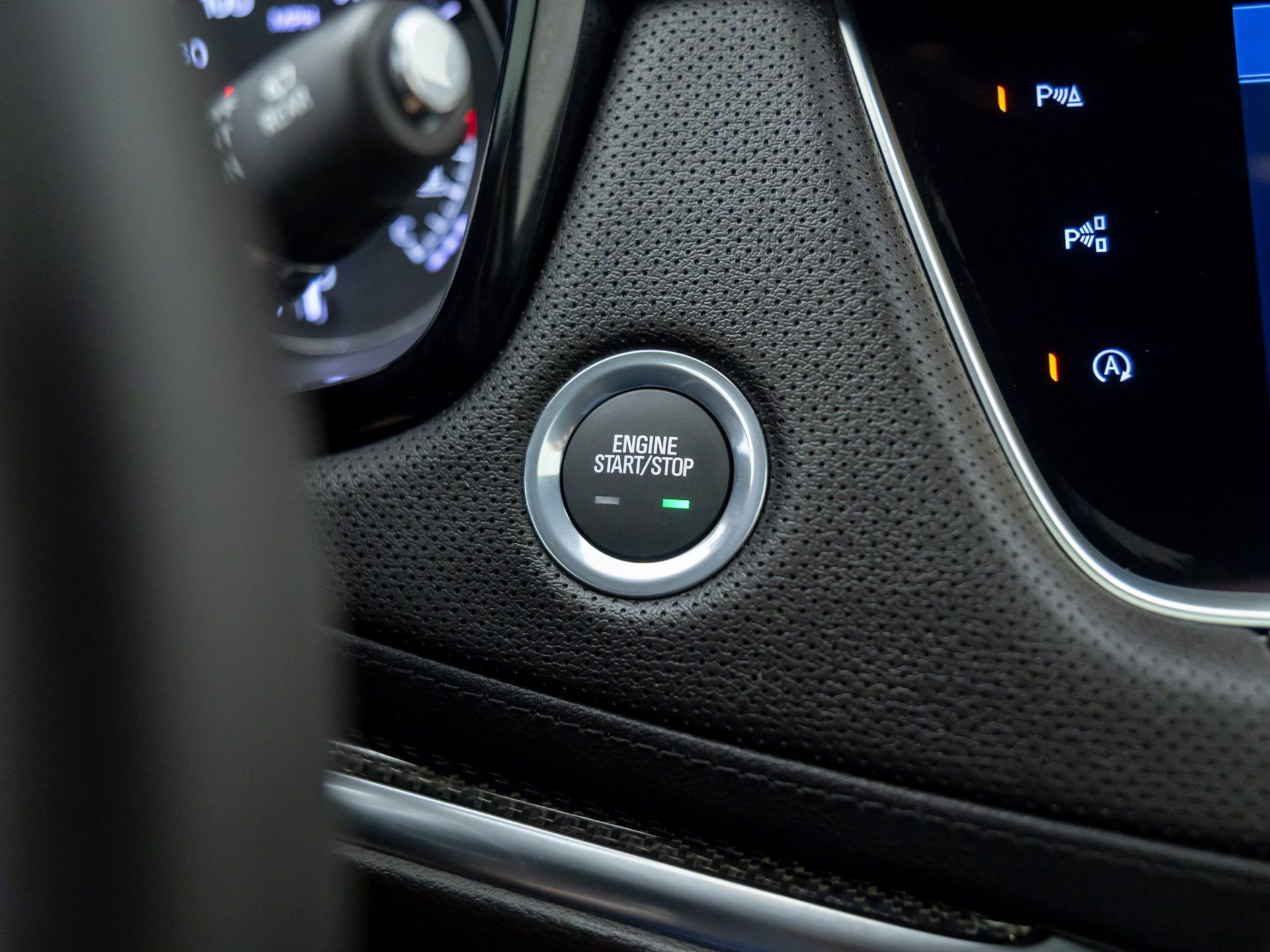 New 2025 Cadillac XT5 Sportv w/ Technology Package image 31