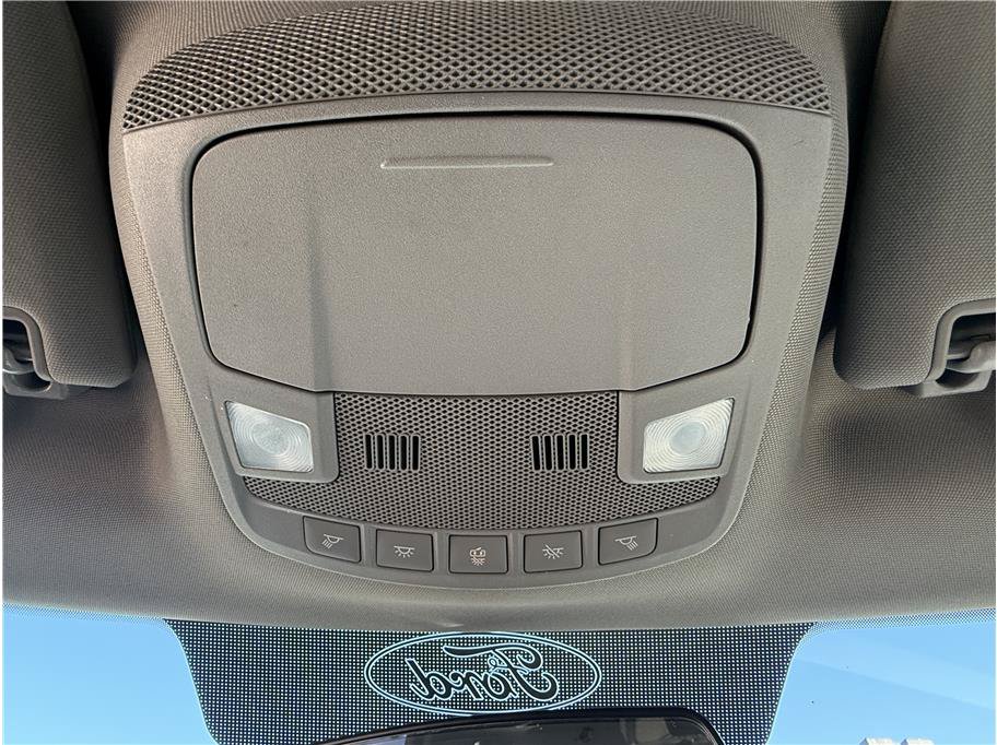 Used 2018 Ford F150 XLT AWD/4WD image 16