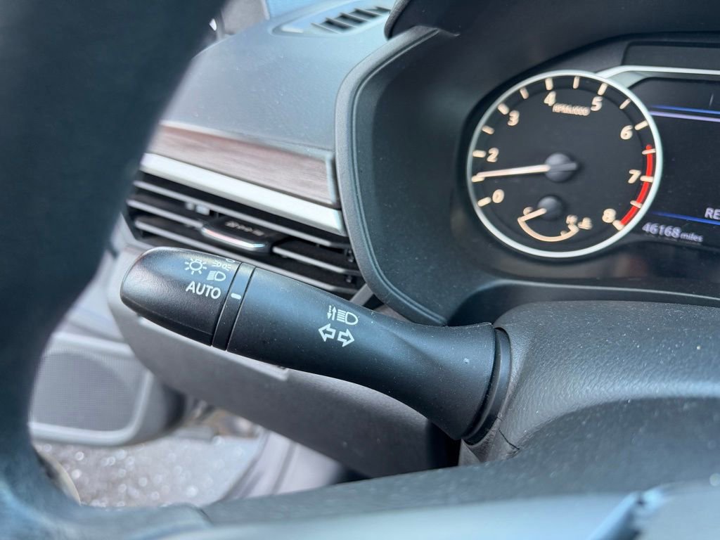 Used 2024 Nissan Altima 2.5 SV image 17