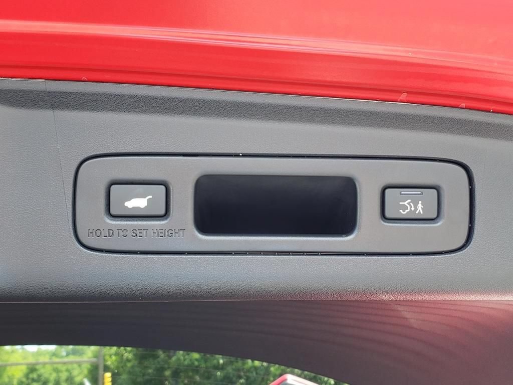 Certified 2025 Acura ADX A-Spec AWD/4WD image 9