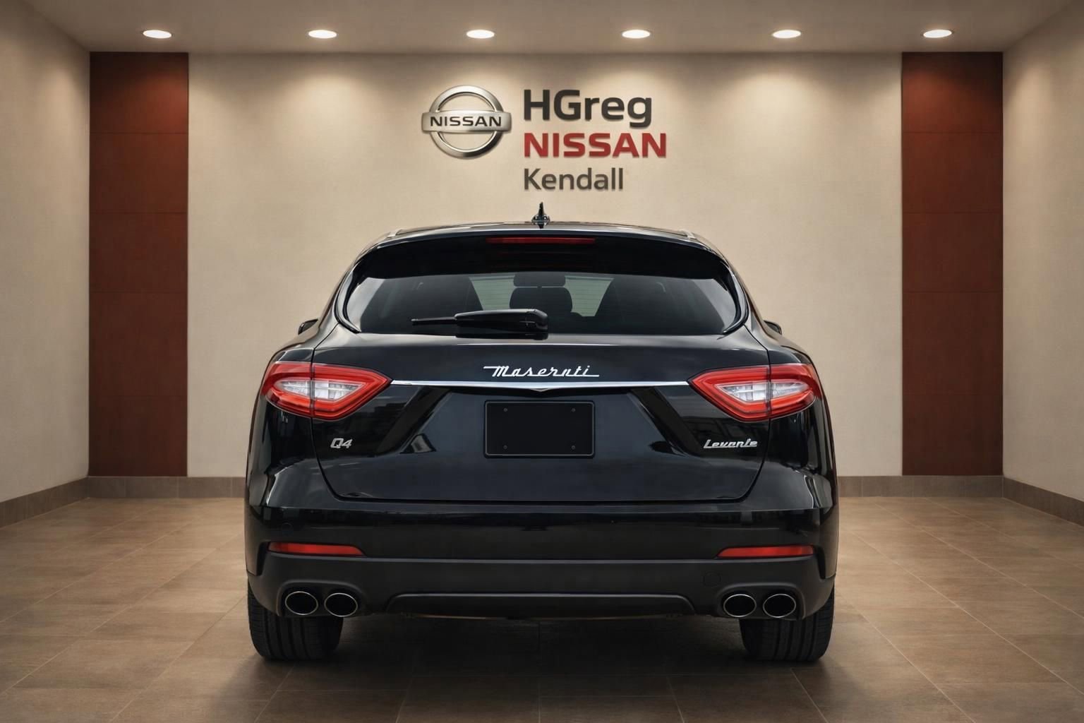 Used 2018 Maserati Levante AWD/4WD image 6