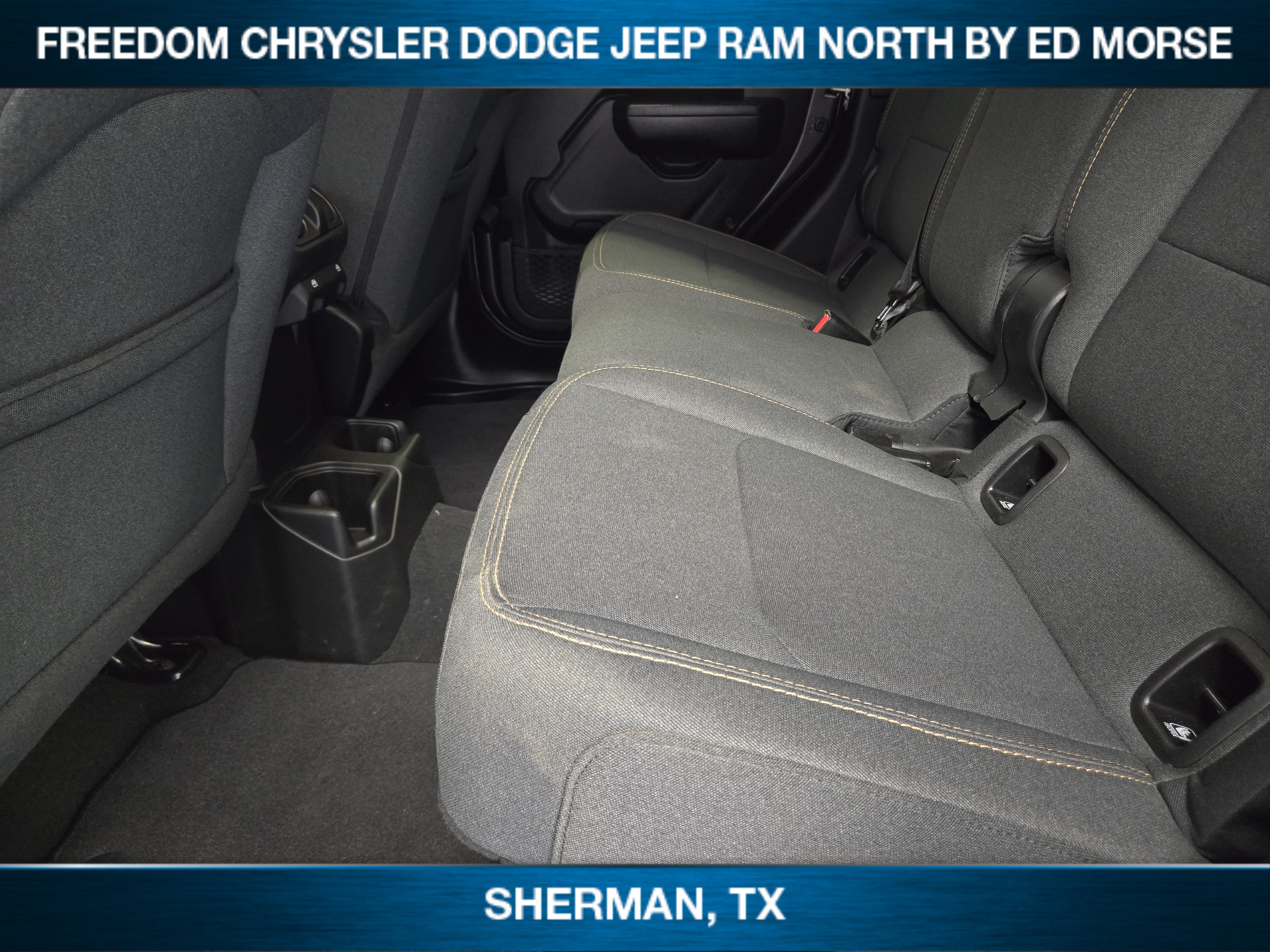 Used 2024 Jeep Gladiator Sport AWD/4WD image 20
