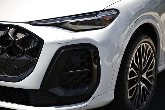 New 2026 Audi SQ5 Premium Plus AWD/4WD image 13