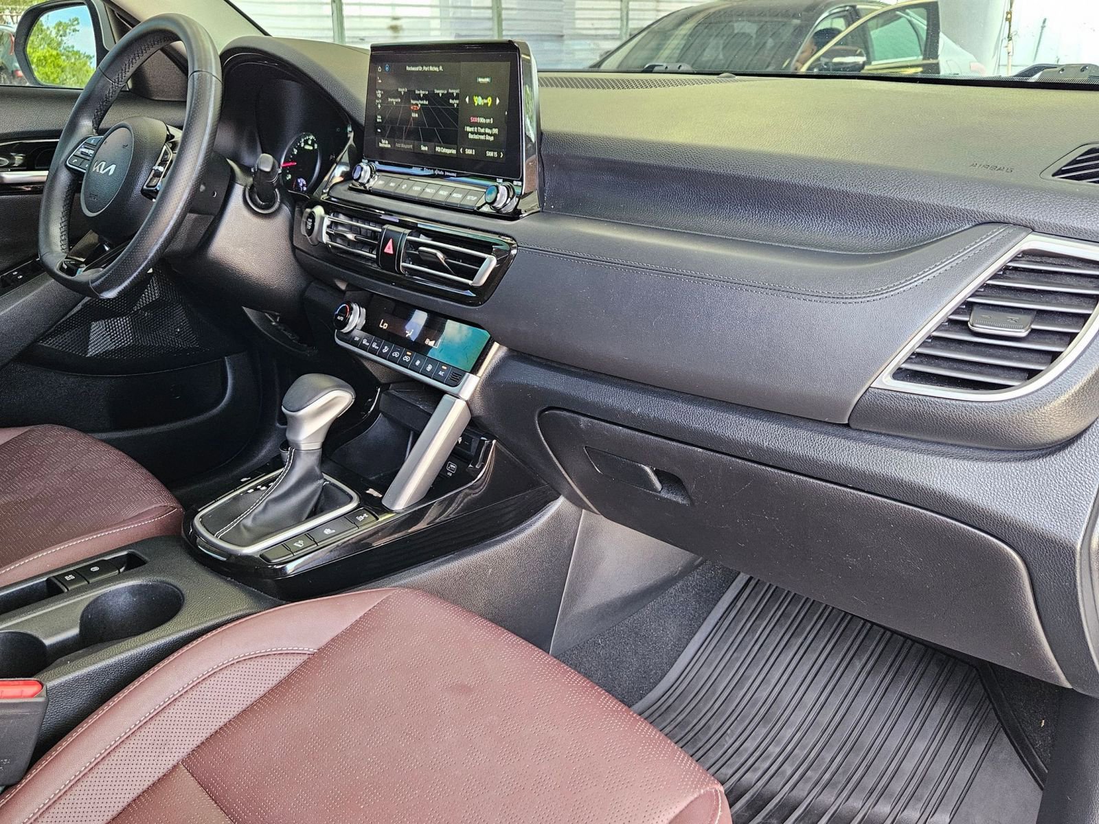 Used 2023 Kia Seltos SX AWD/4WD image 29