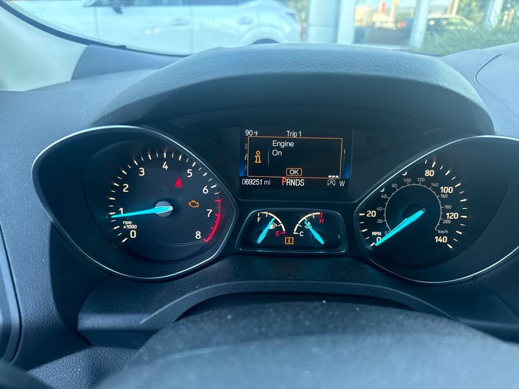 Used 2017 Ford Escape SE w/ Equipment Group 201A AWD/4WD image 10