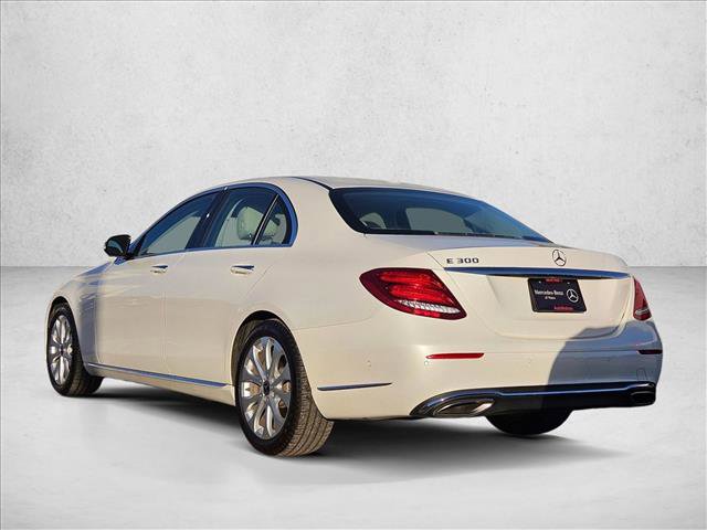 Used 2019 Mercedes-Benz E 300 image 5