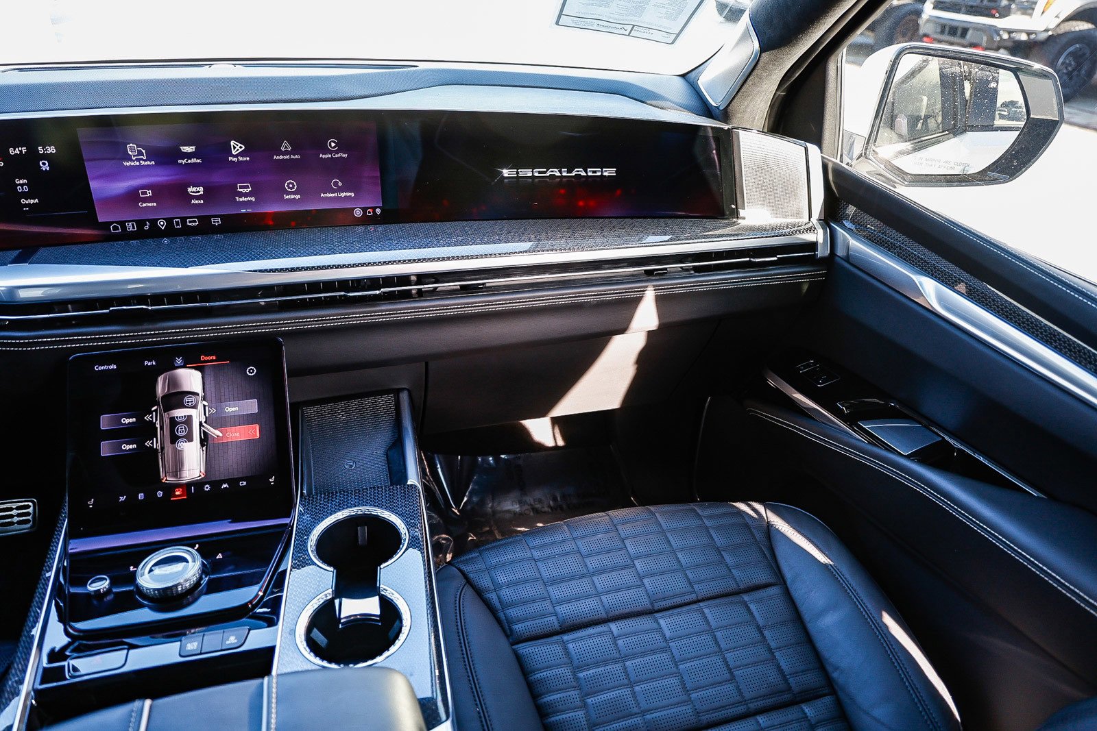 Used 2025 Cadillac Escalade V w/ LPO, Floor Liner Package image 15