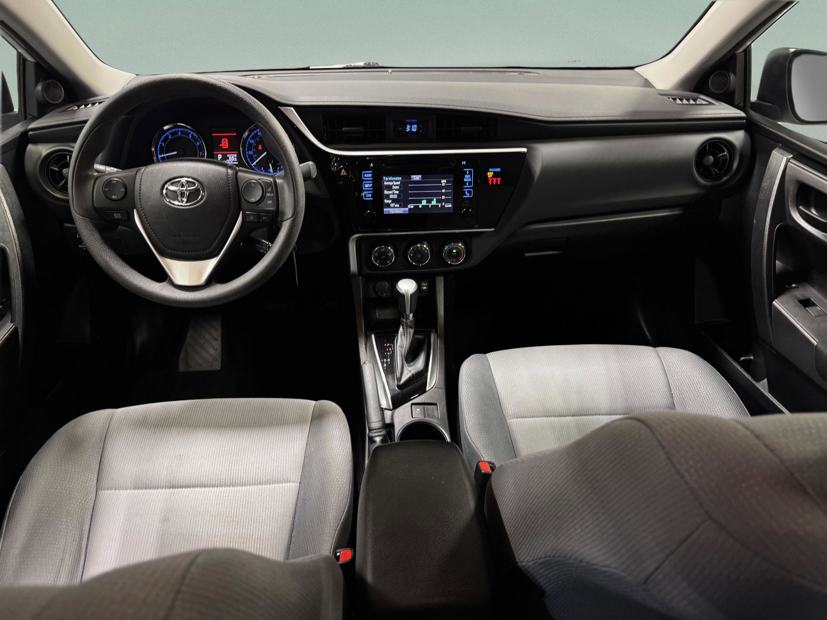 Used 2019 Toyota Corolla L image 20