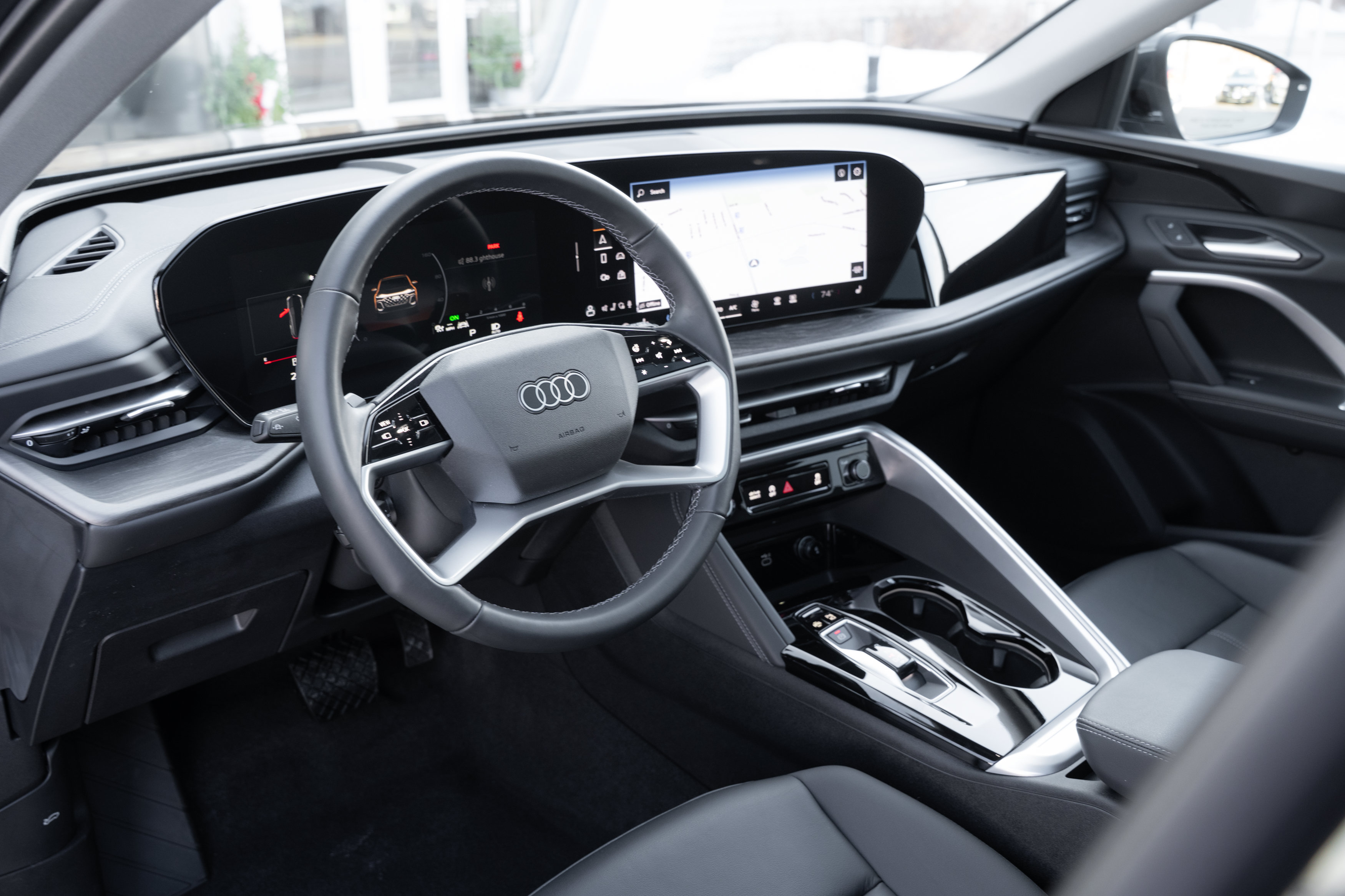 Certified 2025 Audi Q5 Premium w/ Convenience Package AWD/4WD image 10
