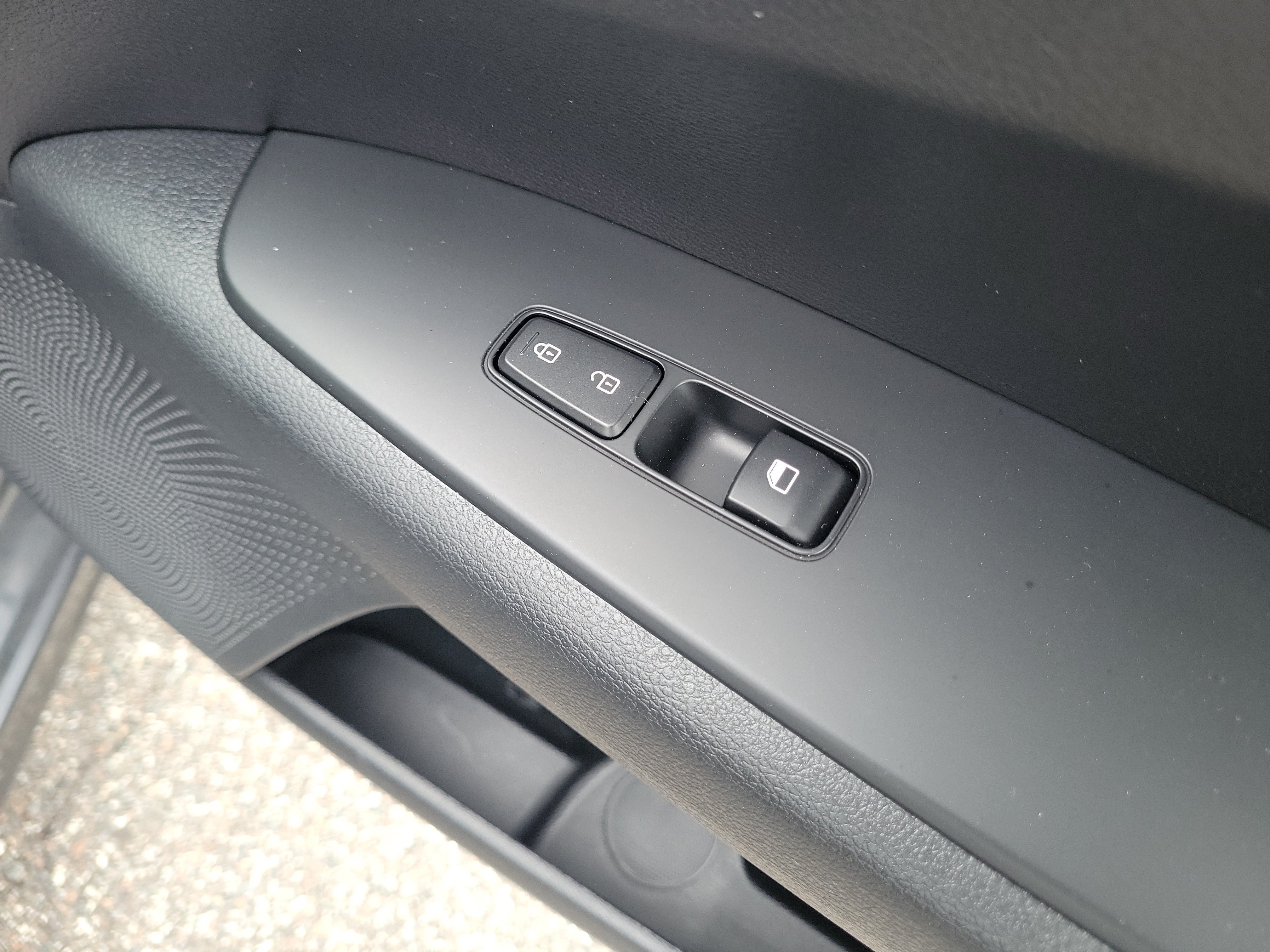 Certified 2024 Kia Forte LXS FWD image 11
