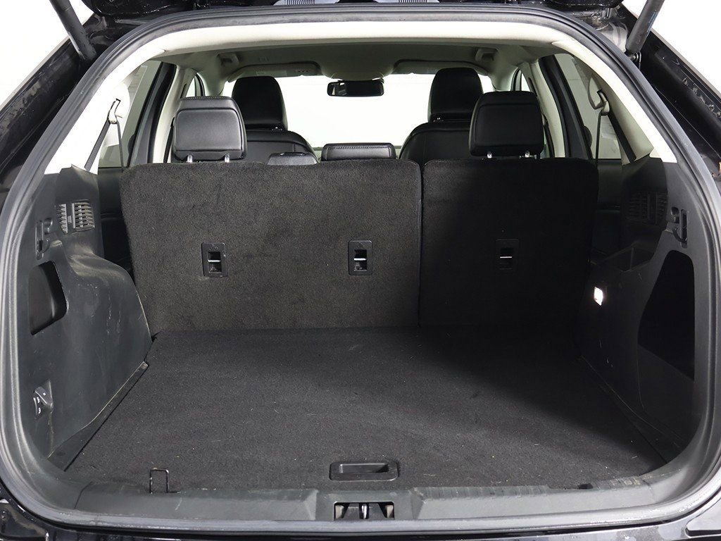 Used 2023 Ford Edge SEL w/ Convenience Package image 16