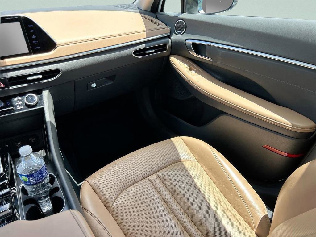 Used 2021 Hyundai Sonata Limited FWD image 18