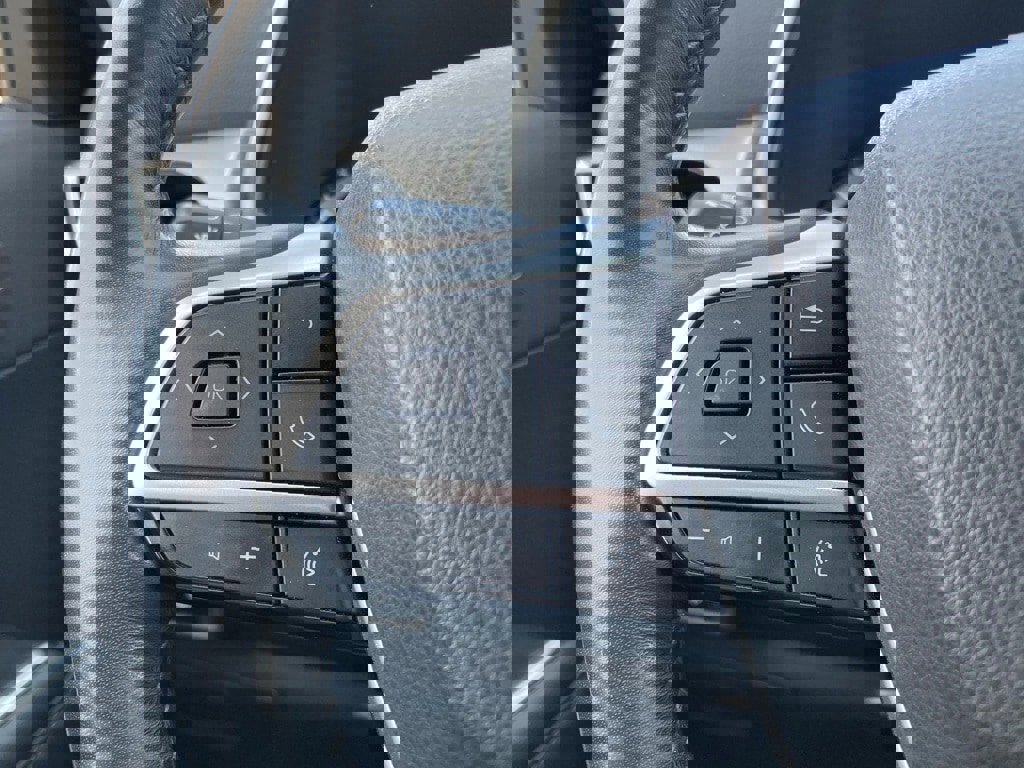 Certified 2022 Toyota Highlander Platinum image 15