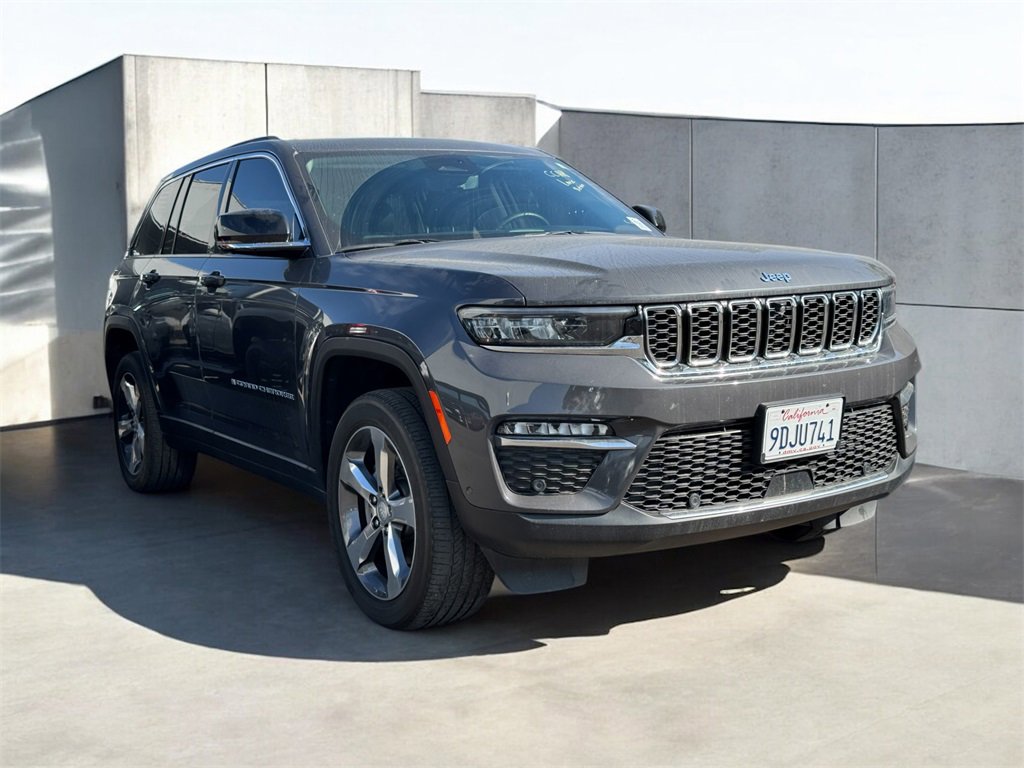 Used 2022 Jeep Grand Cherokee Limited 4xe w/ Luxury Tech Group II image 14