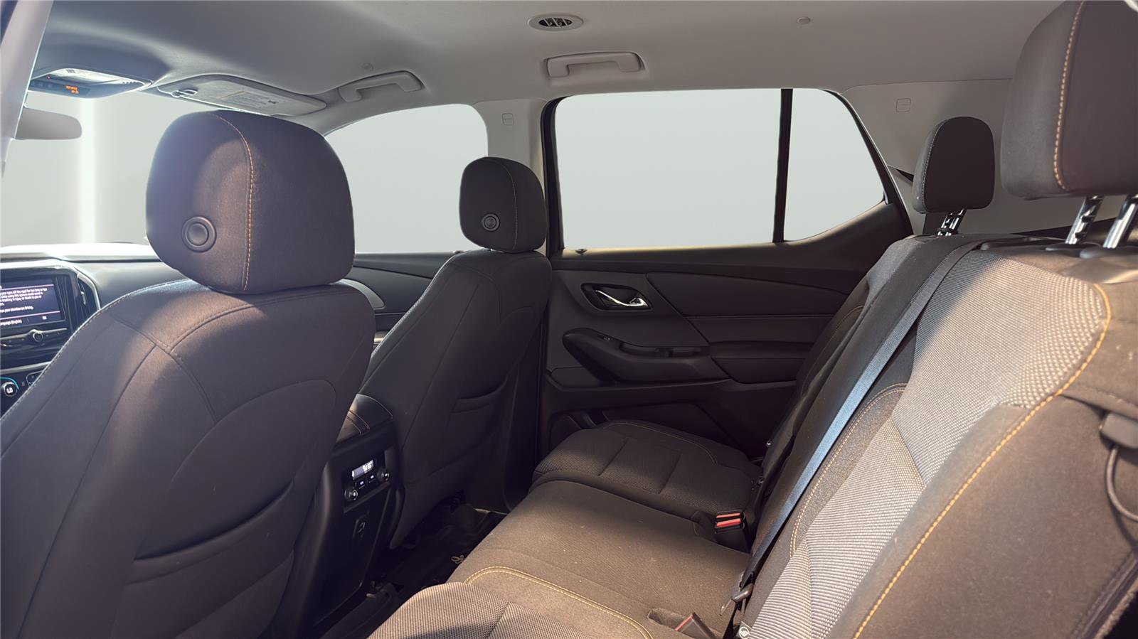 Used 2021 Chevrolet Traverse LS image 16