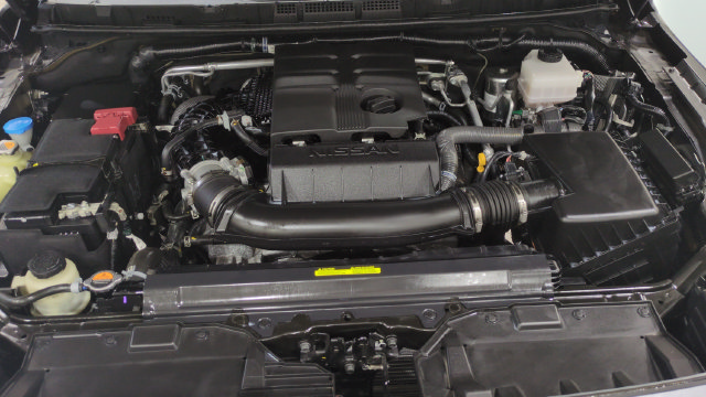 Used 2024 Nissan Frontier 4x4 Crew Cab image 31