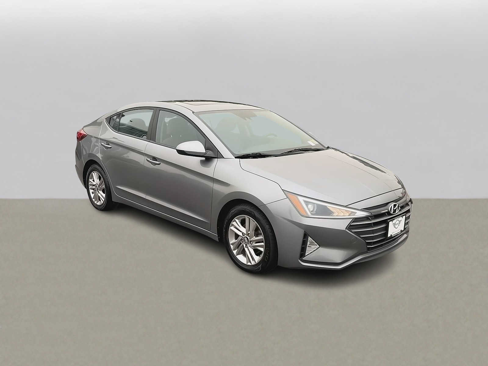Used 2019 Hyundai Elantra Value Edition w/ Cargo Package FWD image 2