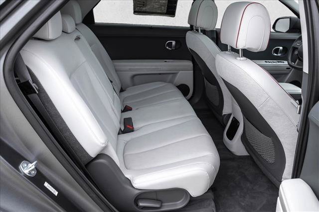 Used 2023 Hyundai Ioniq 5 Limited AWD/4WD image 23