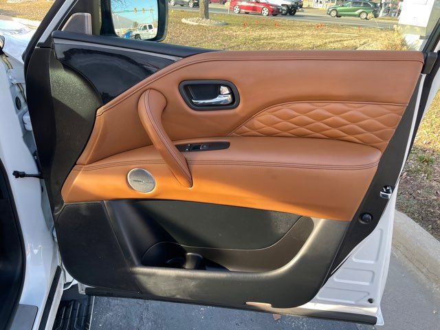 Used 2023 INFINITI QX80 Sensory w/ Cargo Package image 28