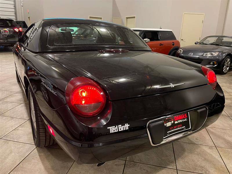 Used 2002 Ford Thunderbird image 27