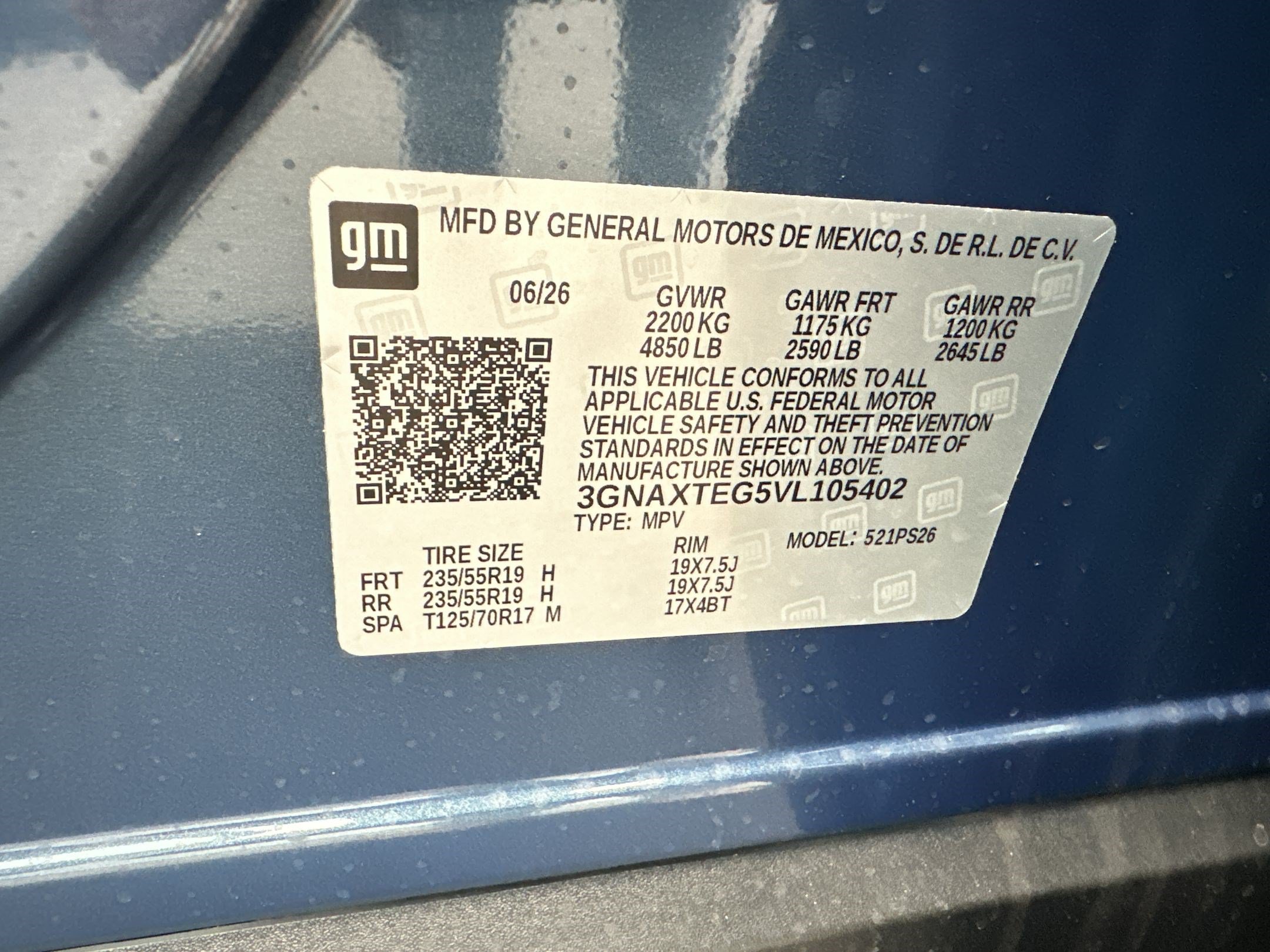 New 2027 Chevrolet Equinox RS w/ LPO, Floor Liner Package AWD/4WD image 27