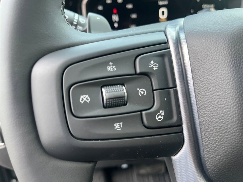 New 2026 GMC Sierra 1500 SLT image 15