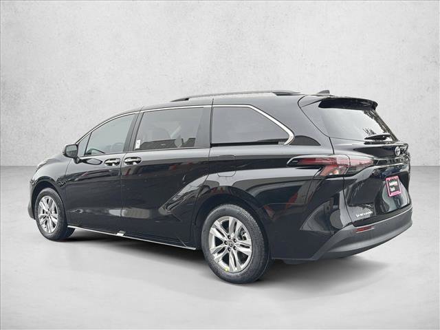 New 2026 Toyota Sienna XLE image 7