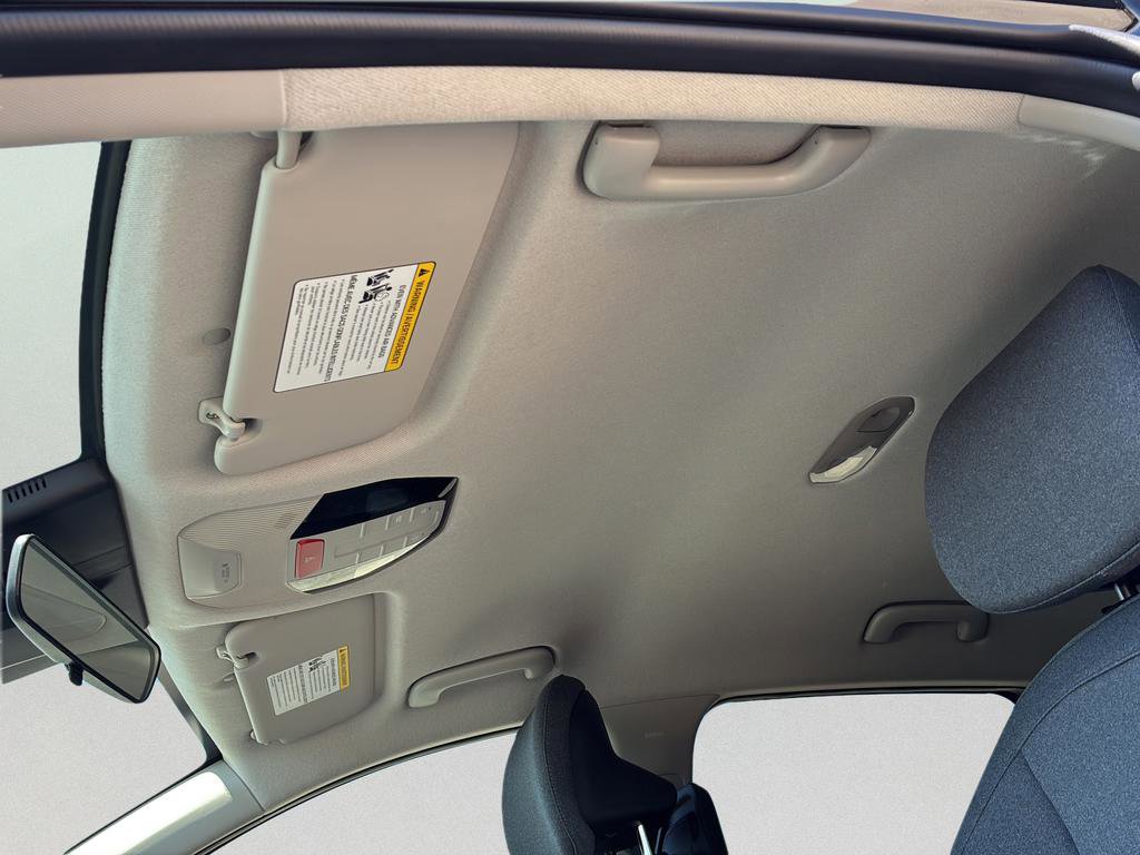 Certified 2025 Kia K4 EX image 24