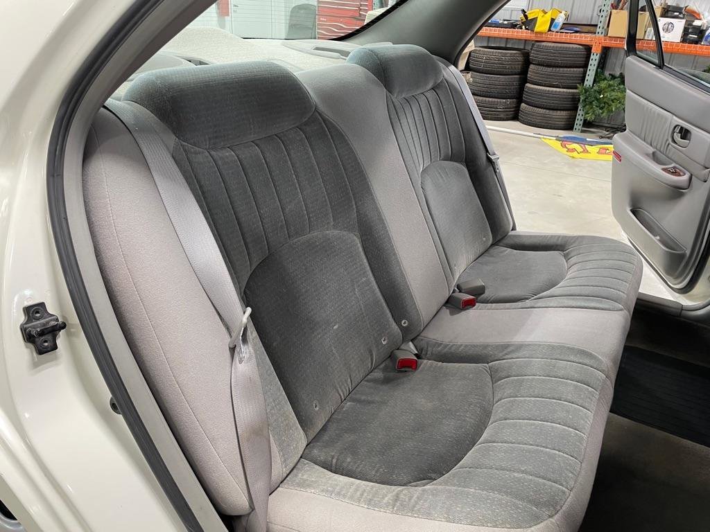Used 2003 Buick Century Custom image 19