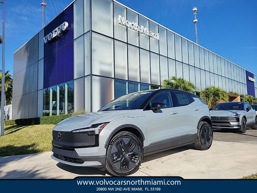 New 2026 Volvo EX30 Cross Country Ultra w/ Protection Package Premier AWD/4WD video 1