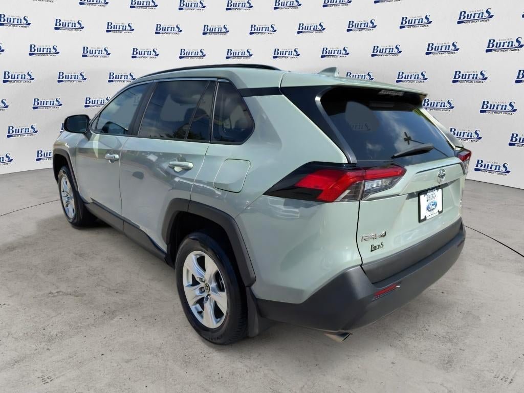 Used 2020 Toyota RAV4 XLE w/ Convenience Package AWD/4WD image 5