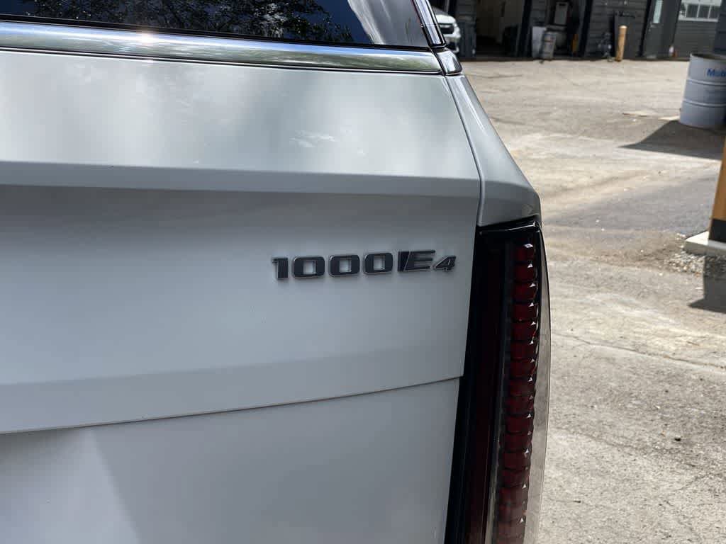 Certified 2025 Cadillac Escalade IQ Luxury 2 AWD/4WD image 11