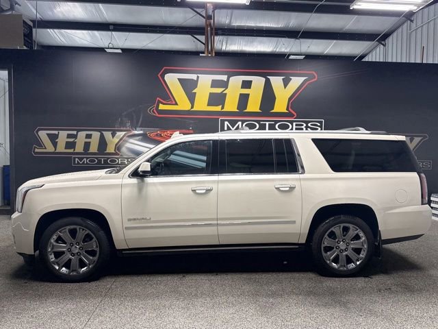 Used 2015 GMC Yukon XL Denali w/ Premium Package AWD/4WD image 2