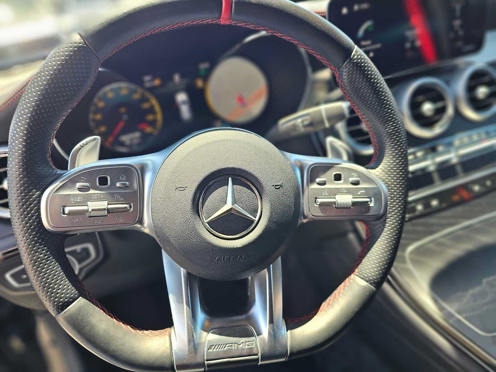 Used 2022 Mercedes-Benz GLC 43 AMG 4MATIC image 18