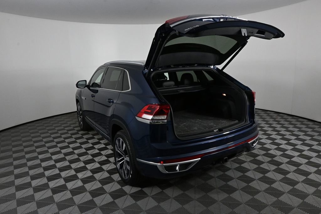 Used 2022 Volkswagen Atlas Cross Sport SEL Premium R-Line image 31