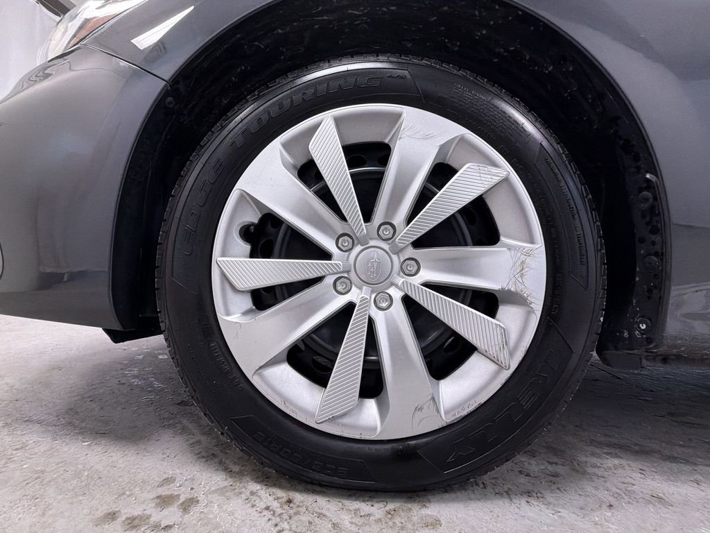 Used 2019 Subaru Impreza 2.0i w/ Eyesight image 14